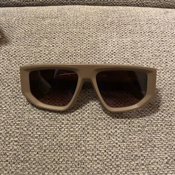 DEZI Backtrack sunglasses - Picture 5 of 12